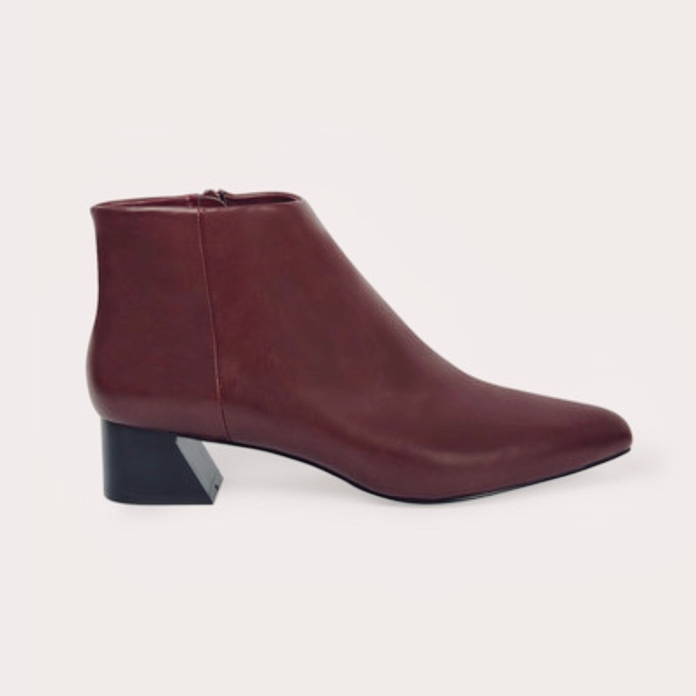 Oak Fort size 8 Burgundy ankle boots new in b